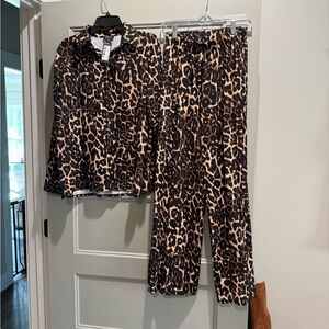 BOOHOO Leopard Print Pajama Set
